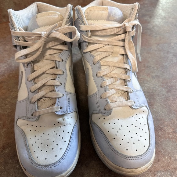 Nike Dunks - Picture 2 of 3